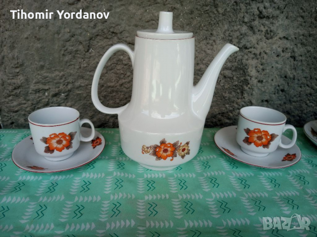 Порцелан Бг,кана, чаши., снимка 3 - Сервизи - 36387610