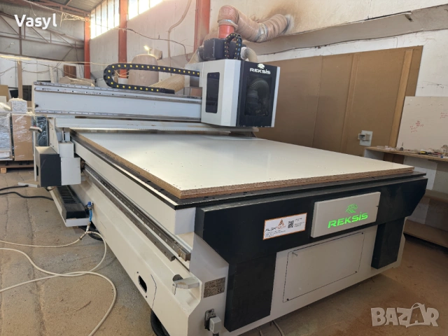 CNC рутер Rexis 80 м/мин