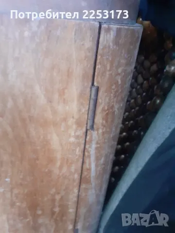 Старо шкафче за реставрация, снимка 4 - Градински мебели, декорация  - 49555620