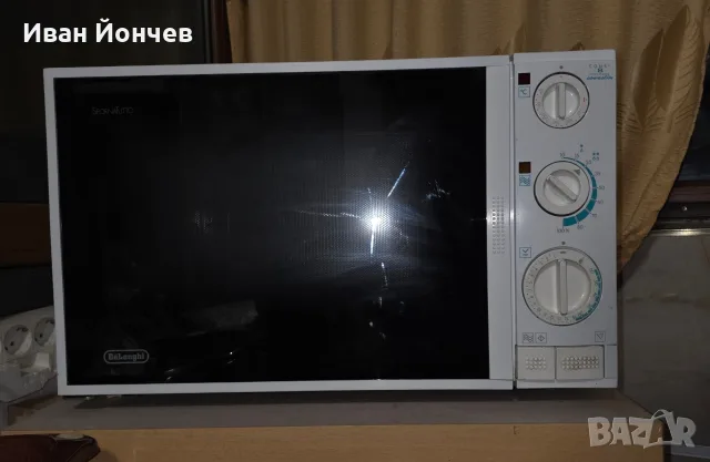 Продавам употребявана мощна комбинирана микровълнова печка с 8 функции