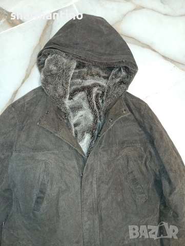 Кожено палто Conbipel XL - 45 лв, снимка 3 - Якета - 52912647