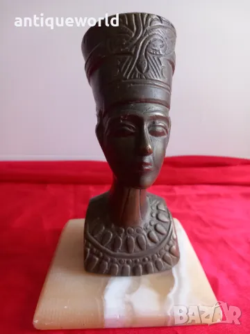 Стара Египетска Масивна Бронзова Статуетка НЕФЕРТИТИ