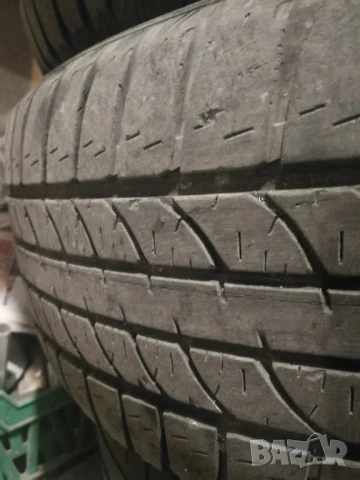 Летни гуми 235/65/17 Fulda 4x4 Road, снимка 2 - Гуми и джанти - 50970261