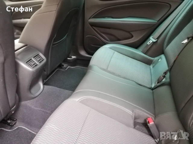 Opel Insignia 2021, снимка 4 - Автомобили и джипове - 53767709