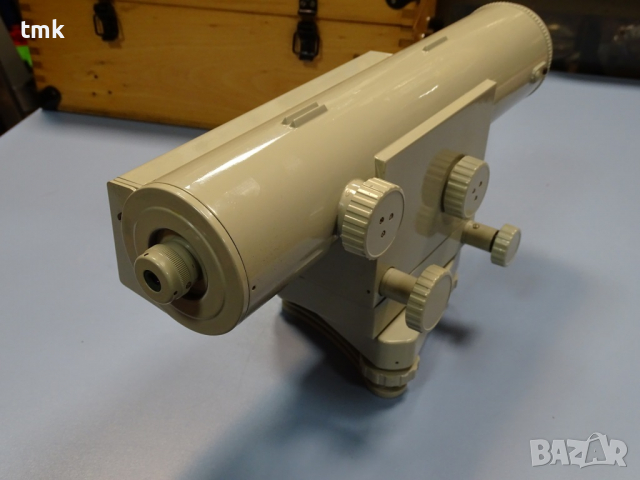 Нивелир оптичен Н-05, снимка 5 - Куфари с инструменти - 36375325