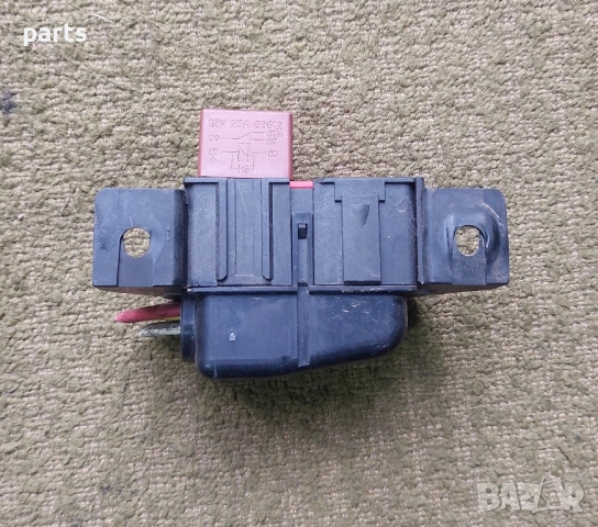 Реле и Кутия Рено Лагуна 1, снимка 5 - Части - 52024198