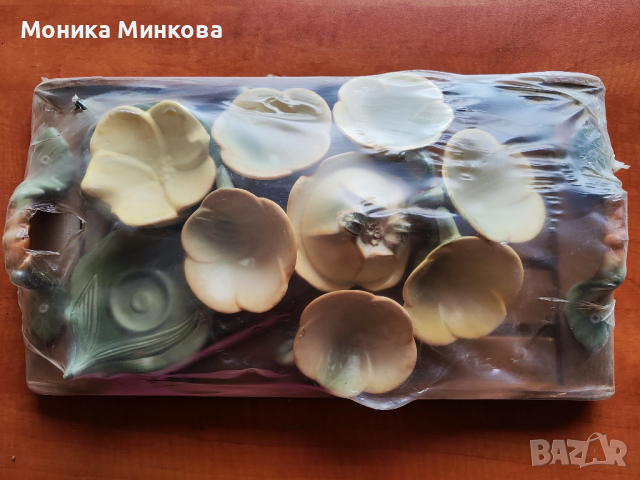 Оригинален сервиз за кафе от 14 части + голям дървен поднос с орнаменти 