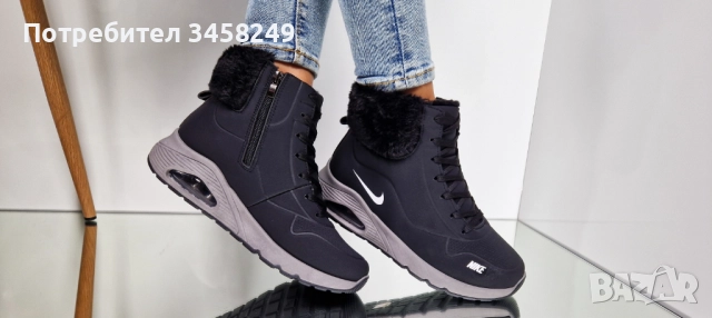 Дамски боти Nike, снимка 4 - Дамски боти - 52505499