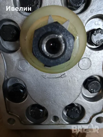 Хидравлична помпа , снимка 5 - Резервни части за машини - 48594968