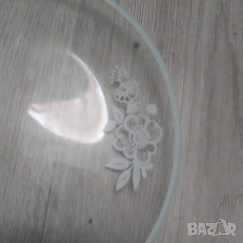 шест стъклени чинийки-комплект, снимка 2 - Други ценни предмети - 40222543