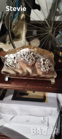 Старинен посребрен салфетник, снимка 2 - Антикварни и старинни предмети - 48049451