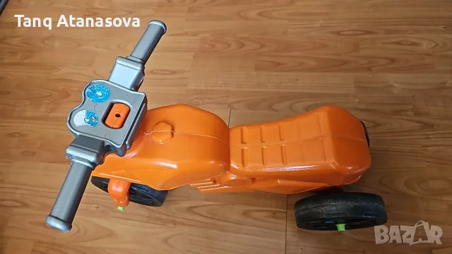 Стабилно колело с 3 гуми, снимка 2 - Столчета за кола и колело - 55776937