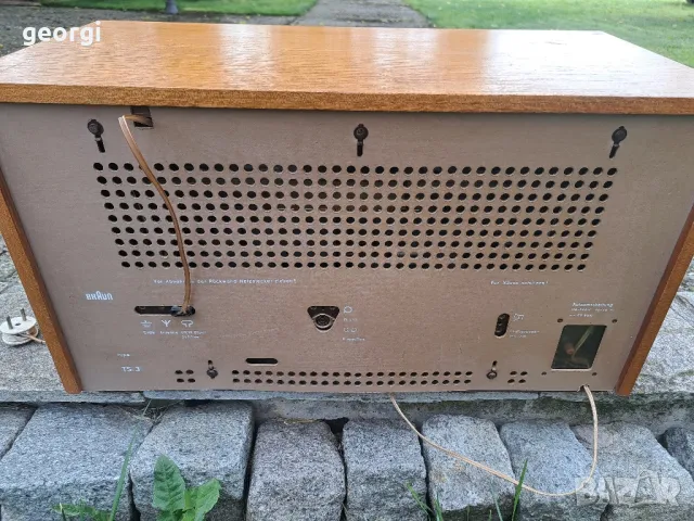 немско лампово радио Braun, снимка 7 - Радиокасетофони, транзистори - 50239689