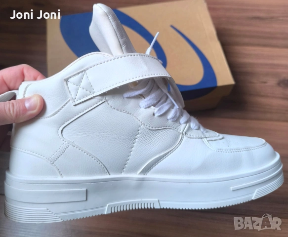 Бели високи маратонки Bershka №42 – много запазени, снимка 4 - Маратонки - 53616260