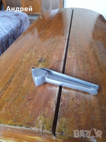 Стара алуминиева преса за чесън #3