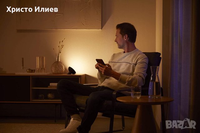 Димируема настолна лампа Philips Hue BLOOM, снимка 7 - Настолни лампи - 42413438