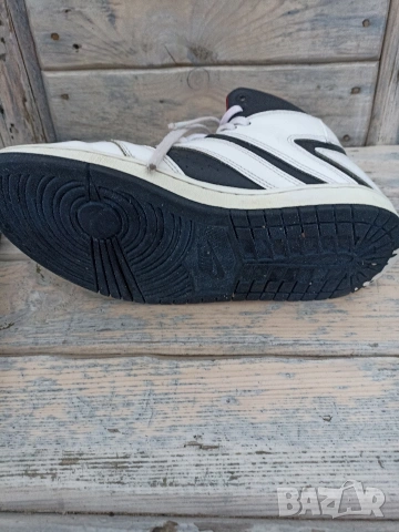 Дамски маратонки Nike Jordan, снимка 5 - Маратонки - 53761715
