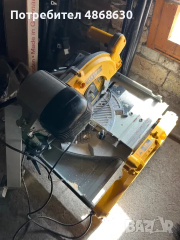 Настолен циркуляр Dewalt