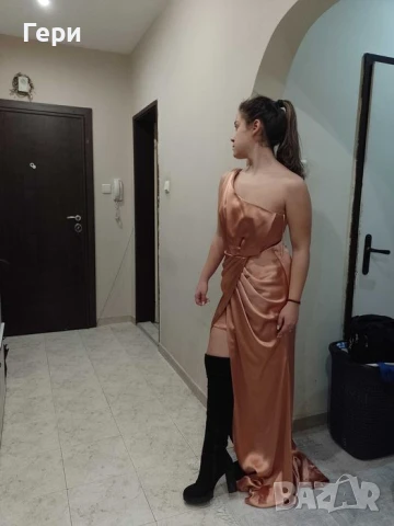 Нова парти  рокля Tuvanam