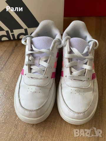 Маратонки adidas 32 номер, снимка 2 - Детски маратонки - 53807348