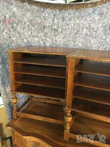 Две нощни шкавчета 