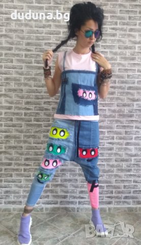 Див дамски сет чаровни дънки потури и розов потник с деним!