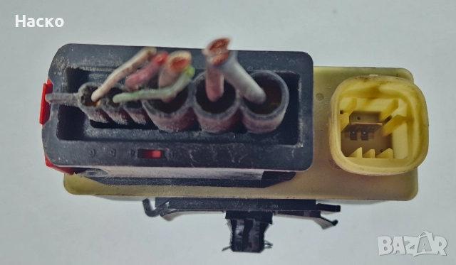 Реле Подгрев Подгревни Свещи Citroen C5 C4 C3 Berlingo Peugeot 308 5008 3008 9652021180 1.6 2.0 HDI, снимка 3 - Части - 52586512