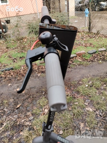 Електрическа тротинетка Xiaomi Electric Scooter 4 Pro (2nd Gen), снимка 4 - Велосипеди - 53219834