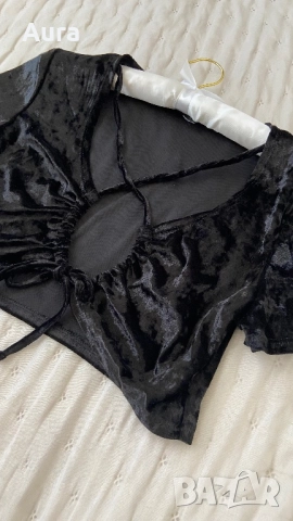 Black velvet tie-front crop top , снимка 2 - Корсети, бюстиета, топове - 51822621