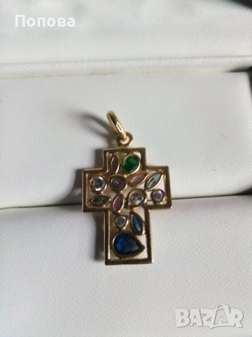  18 к. дизайнерски златен кръст със скъпоценни камъни /изумруд,сапфир,рубин..., снимка 7 - Колиета, медальони, синджири - 39301738