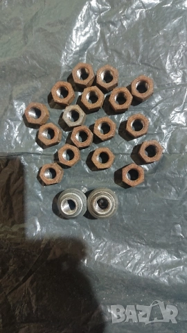 Оригинални 2броя 15"тасове за форд. 19 броя гайки 12x1,5 за форд фокус МК1 . , снимка 11 - Аксесоари и консумативи - 52106234