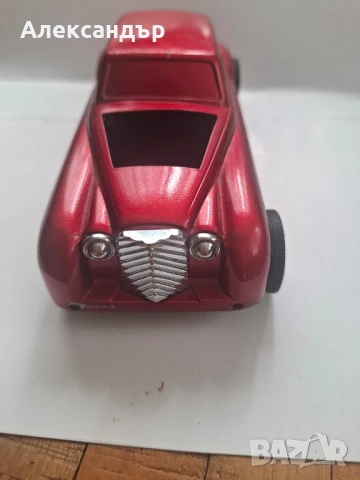 Метална червена количка за декорация, снимка 4 - Колекции - 51400175