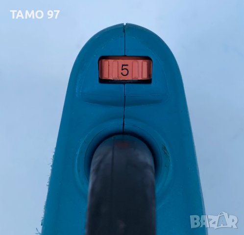 Makita 4350FCT - Професионален прободен трион 720W 135мм, снимка 5 - Други инструменти - 41140097