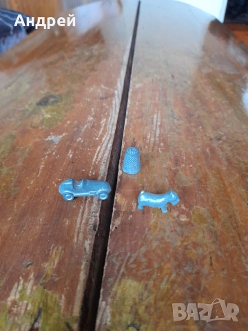 Стари метални фигурки