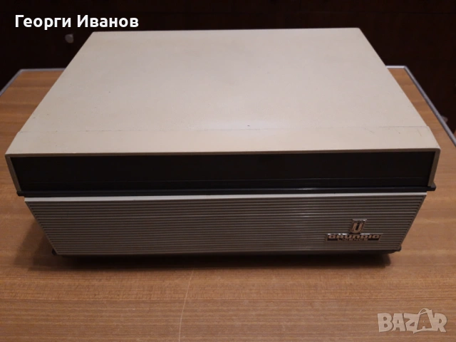 Продавам кутия от магнетофон Grundig Unitra 