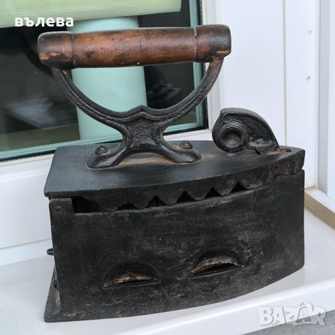 Ютия старинна оригинална 