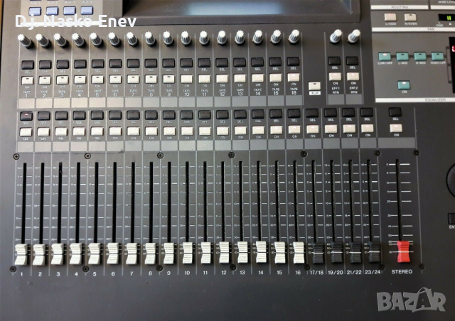 Yamaha O2R Version 2 Digital Mixing Desk - дигитален миксер аудио смесител, снимка 7 - Ресийвъри, усилватели, смесителни пултове - 36118199