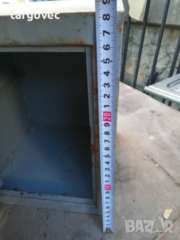 Малак стоманен сейф каса за оръжие, снимка 3 - Оборудване и аксесоари за оръжия - 39536986