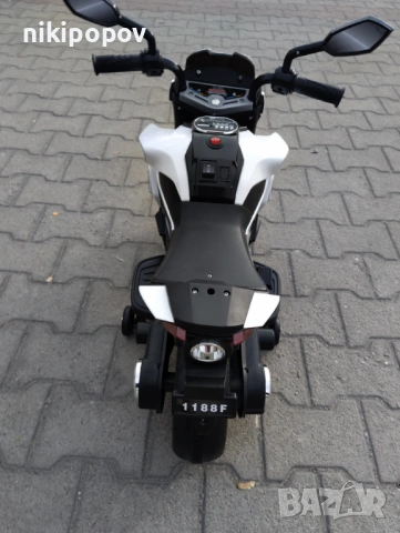 US Акумулаторен мотор HOUSTON бял, снимка 4 - Детски велосипеди, триколки и коли - 53569591