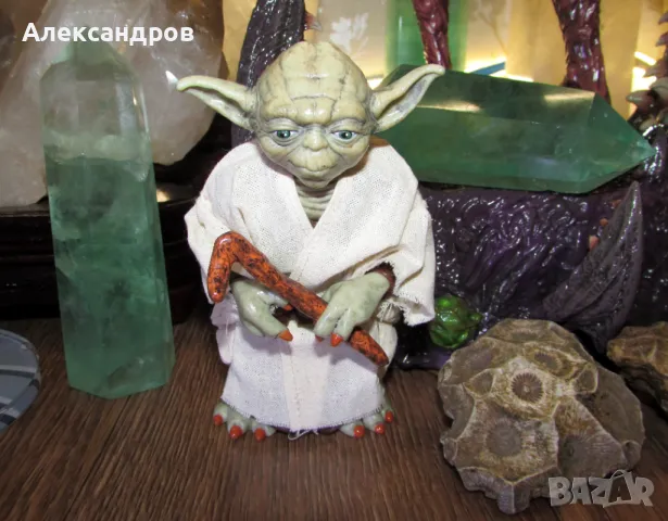 Учителя Йода в отлична форма и облекло подходяща за подарък фигурка , снимка 2 - Подаръци за мъже - 49871624