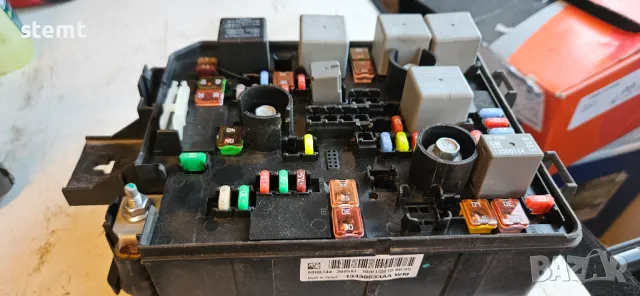 Кутия за предпазители OPEL CORSA E (X15) 13430533AA 