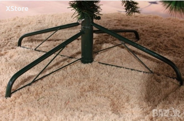 Елха - Изкуствена коледна елха с бели връхчета и шишарки , снимка 2 - Декорация за дома - 52442061