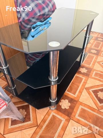 Стъклен рафт за телевизор, снимка 5 - Други - 53151228