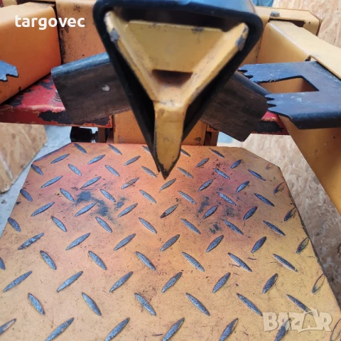 машина за цепене на дърва трифазна, снимка 6 - Градинска техника - 50678939