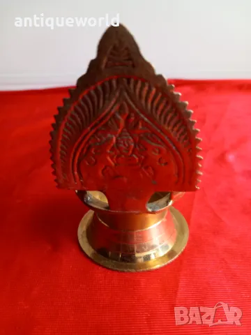 Малка Бронзова Будистка Маслена Лампа, Буда , Индуизъм, снимка 4 - Антикварни и старинни предмети - 49021040