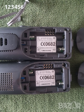 Безжични телефони Panasonic със зарядно устройство, снимка 4 - Други - 52875752