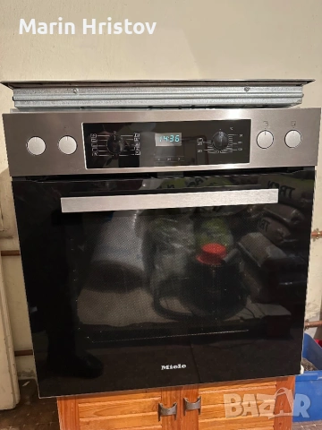 Фурна с керамични котлони Miele H2265EP