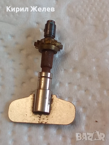 Ключ за будилник 51840, снимка 4 - Антикварни и старинни предмети - 52329933