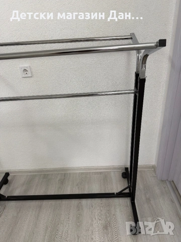 Щендер за дрехи, снимка 2 - Стелажи и щандове - 53659424