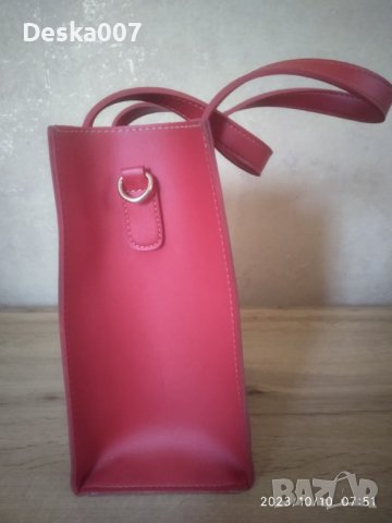 Чанта Guess, снимка 7 - Чанти - 42504079